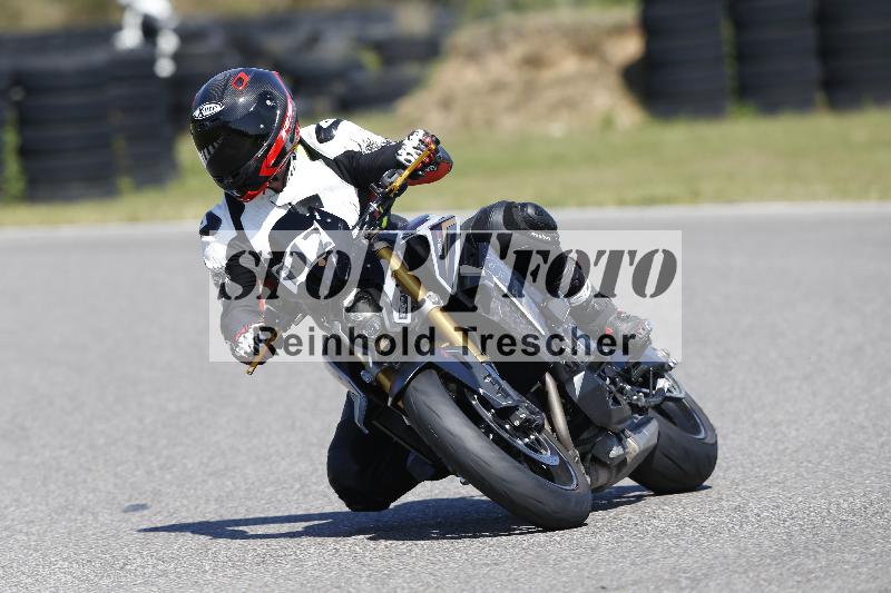 /Archiv-2025/48 25.08.2025 Cornu Master School ADR/rot-rouge/112